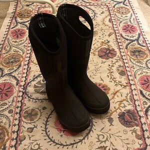 Bogs boots